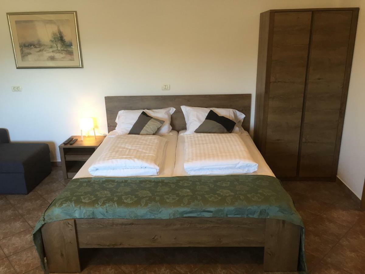 Apartma Valmarin Διαμέρισμα Spodnje Skofije Εξωτερικό φωτογραφία